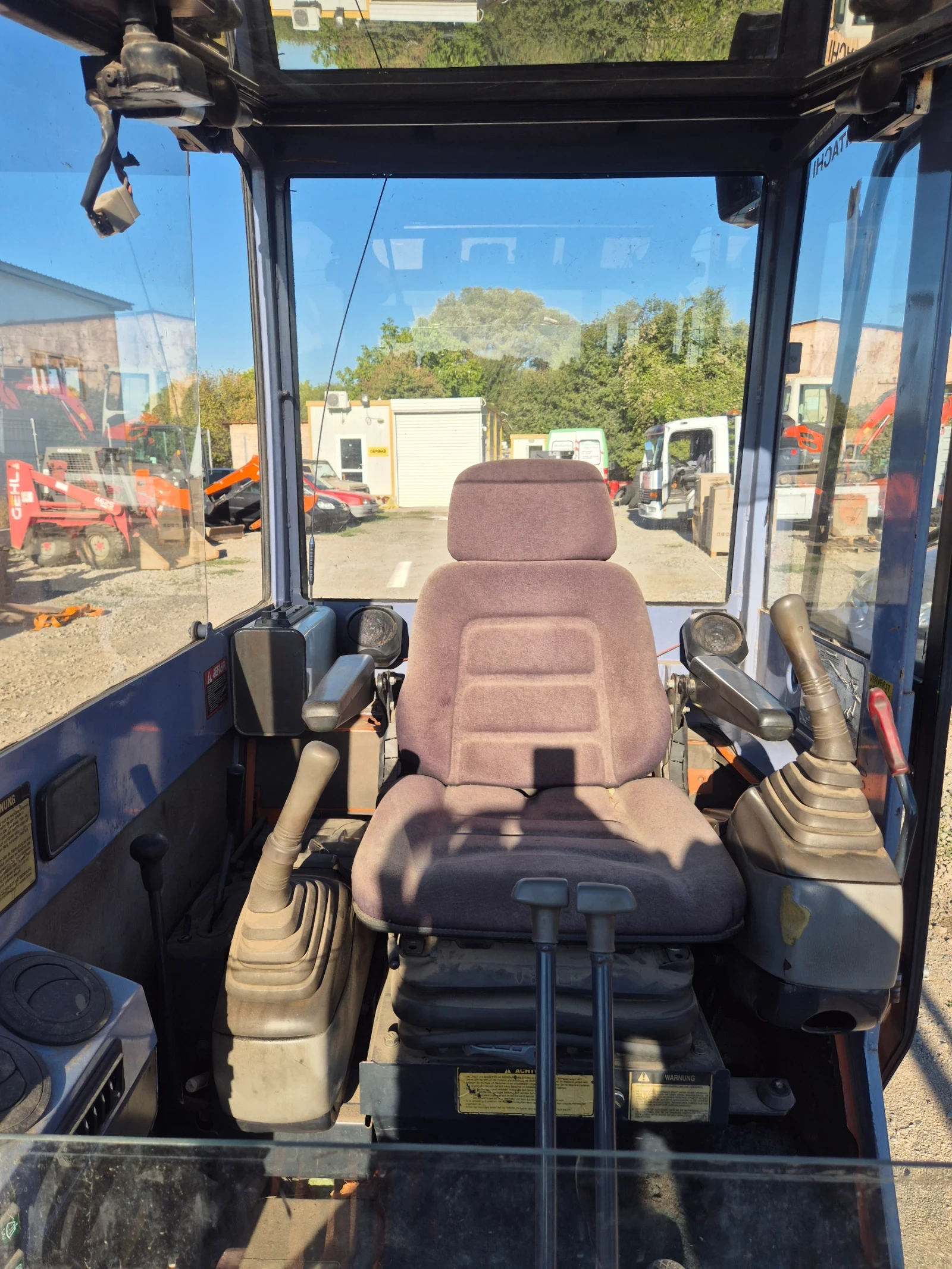 Багер Hitachi EX35-2 - изображение 5