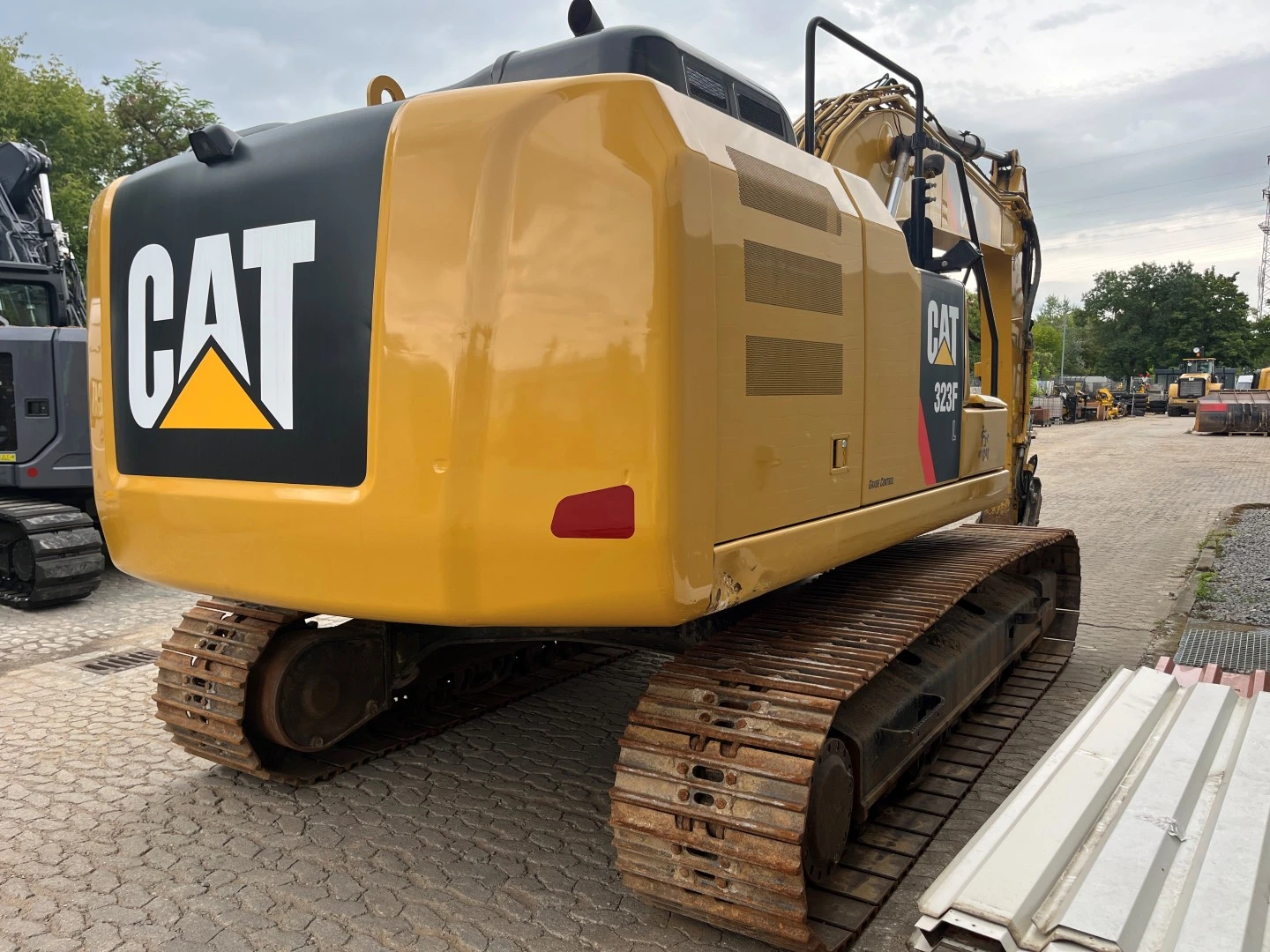 Багер Cat 323FL - изображение 4