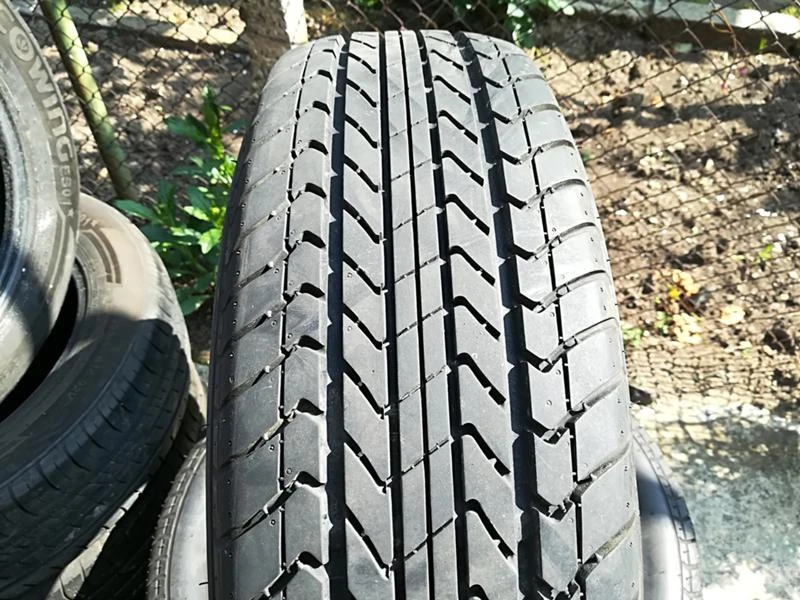 Гуми Летни 195/70R14, снимка 1 - Гуми и джанти - 21760849