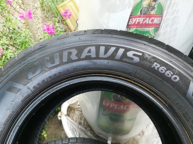 Гуми Летни 235/65R16, снимка 4 - Гуми и джанти - 21761395