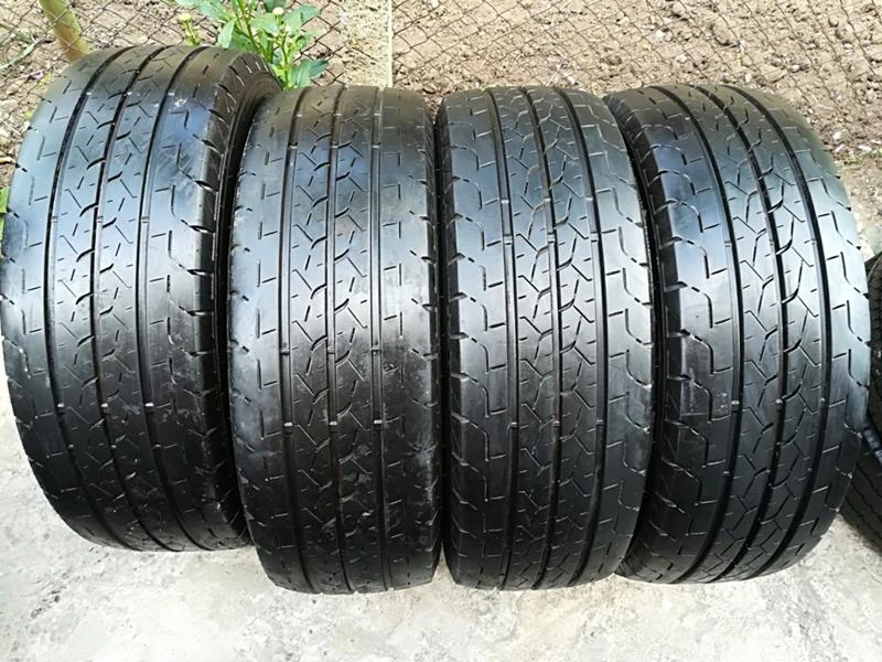 Гуми Летни 235/65R16, снимка 7 - Гуми и джанти - 21761395