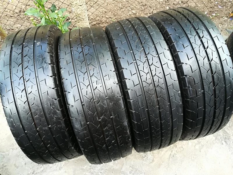 Гуми Летни 235/65R16, снимка 8 - Гуми и джанти - 21761395