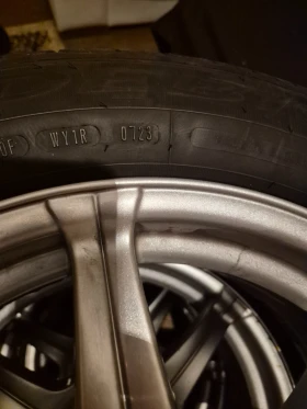 Гуми с джанти Dunlop 205/55R16, снимка 5 - Гуми и джанти - 49290186