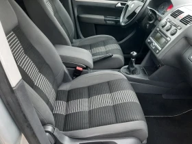 VW Touran 1.6i 102кс NAVI, снимка 10