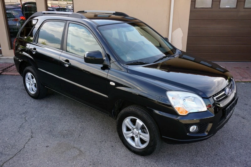 Kia Sportage 2.0i 16V ACTIVE, снимка 2 - Автомобили и джипове - 39994935