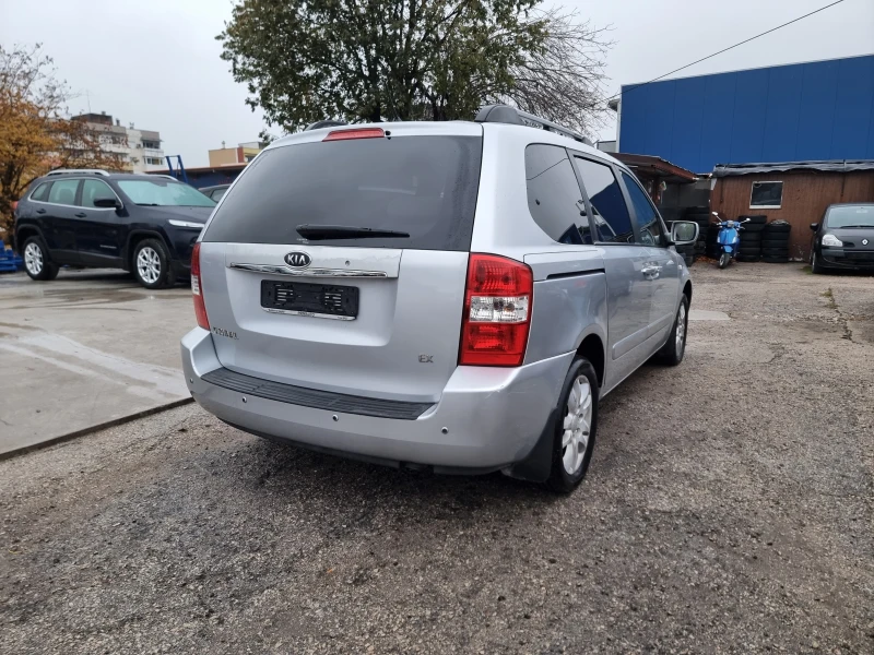 Kia Carnival 2.9CRDI 16V, снимка 5 - Автомобили и джипове - 47949549