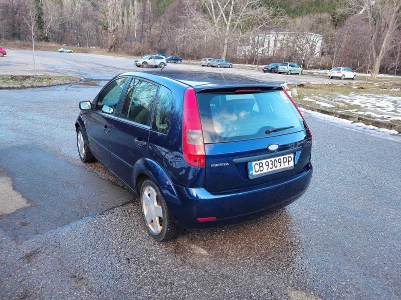 Ford Fiesta, снимка 4 - Автомобили и джипове - 48617627