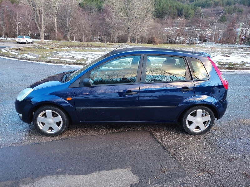 Ford Fiesta, снимка 3 - Автомобили и джипове - 48617627