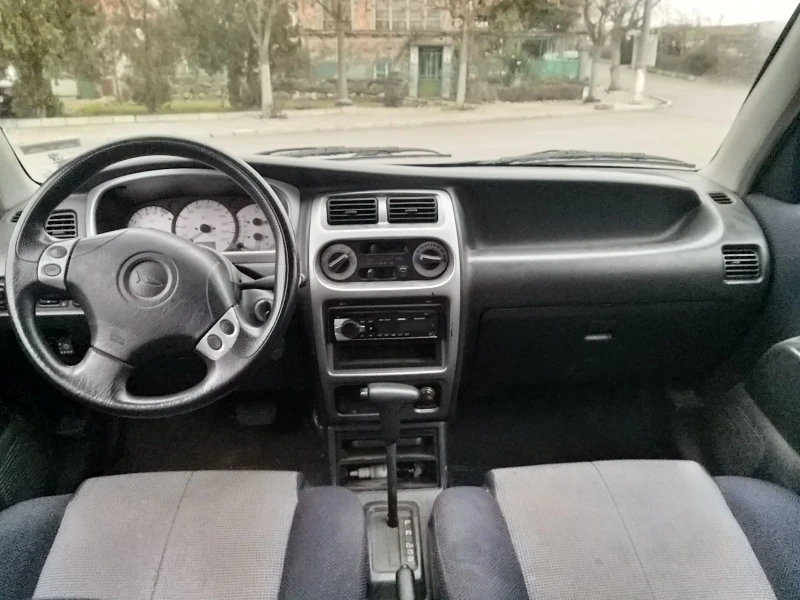 Daihatsu Sirion, снимка 4 - Автомобили и джипове - 49317009