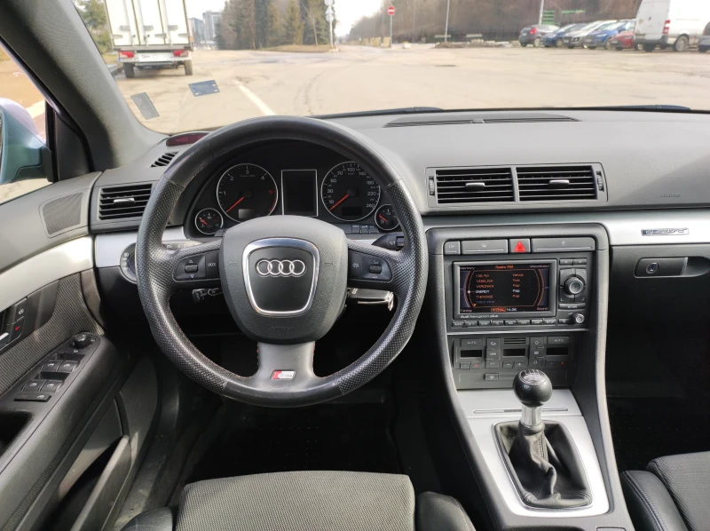 Audi A4 2.0TDI Quattro 3xS-line, снимка 10 - Автомобили и джипове - 49521684