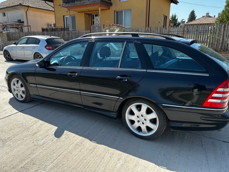 Mercedes-Benz C 320, снимка 8 - Автомобили и джипове - 49599066