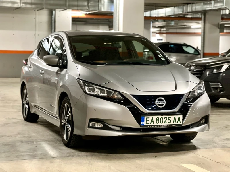 Nissan Leaf  40 KW Лизинг през Уникредит по 365 лева на месец, снимка 3 - Автомобили и джипове - 49686353