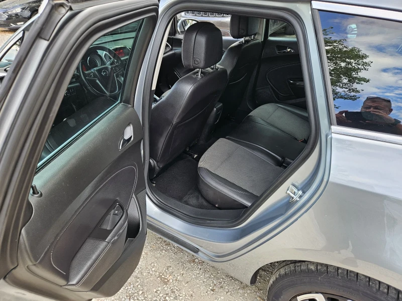 Opel Astra 1.6 Газ/Бензин, снимка 15 - Автомобили и джипове - 51495744