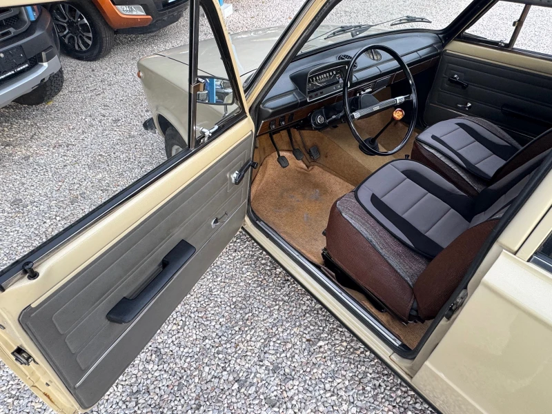 Lada 2101 топ състояние, снимка 9 - Автомобили и джипове - 52033146