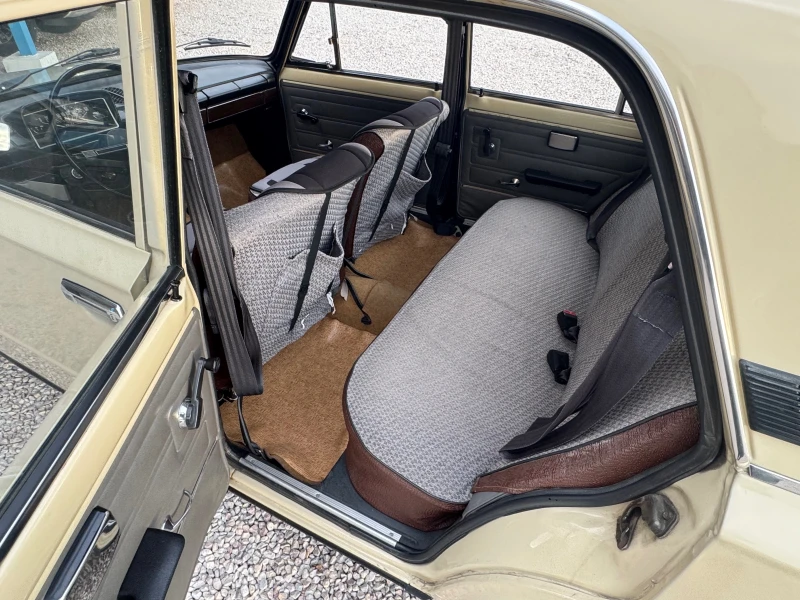 Lada 2101 топ състояние, снимка 10 - Автомобили и джипове - 52033146