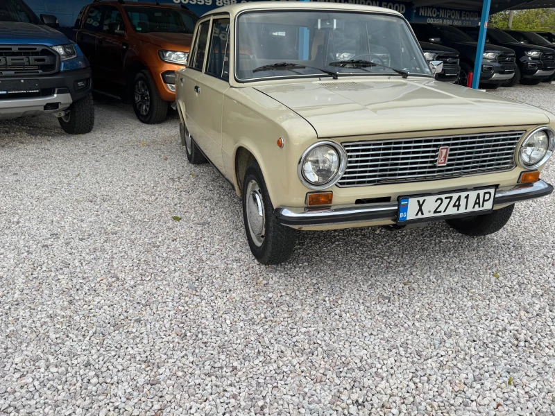 Lada 2101 топ състояние, снимка 3 - Автомобили и джипове - 52033146