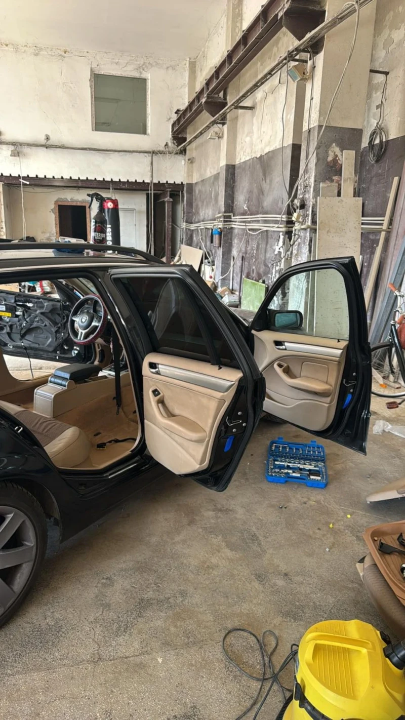 BMW 330, снимка 6 - Автомобили и джипове - 52578062