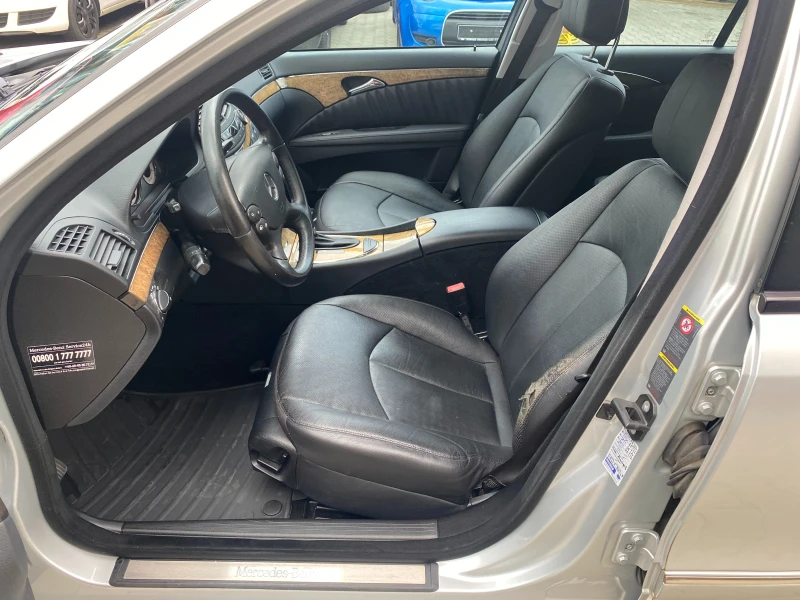 Mercedes-Benz E 320 cdi Avantgarde, снимка 12 - Автомобили и джипове - 52611258