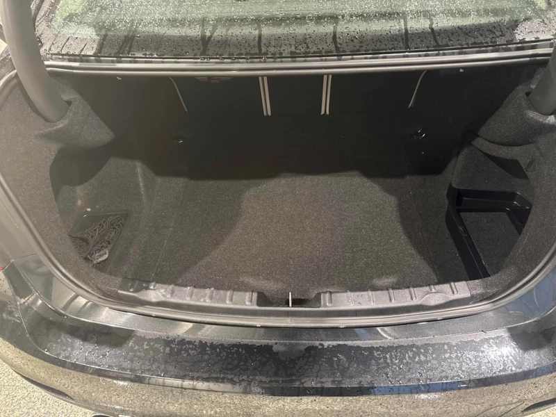 BMW 320 * 320i xDrive * CARFAX * ЦЕНА ДО БГ, снимка 11 - Автомобили и джипове - 52850907