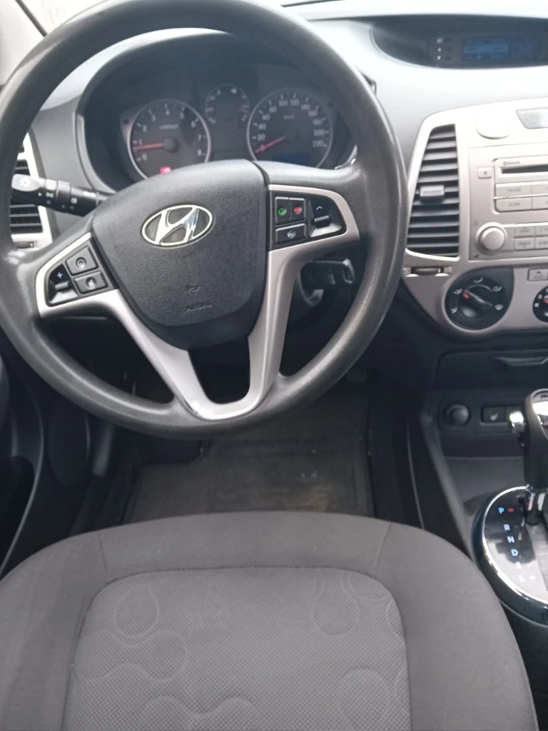 Hyundai I20 1.4 Automatic, снимка 7 - Автомобили и джипове - 49508575