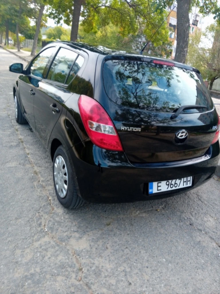 Hyundai I20 1.4 Automatic, снимка 4 - Автомобили и джипове - 49508575