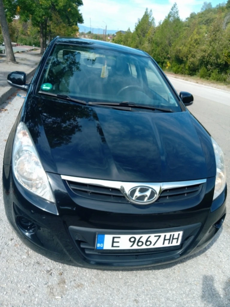 Hyundai I20 1.4 Automatic, снимка 2 - Автомобили и джипове - 49508575