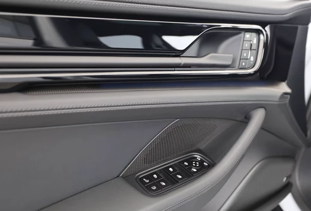 Porsche Panamera 4 S E-Hybrid = Panorama = Гаранция - изображение 5