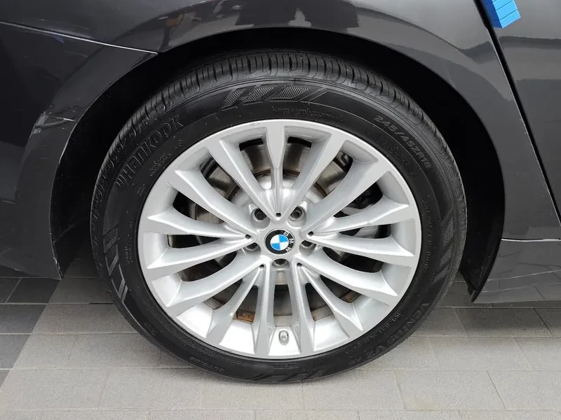 BMW 520 530E LUXURY, снимка 5 - Автомобили и джипове - 54928158