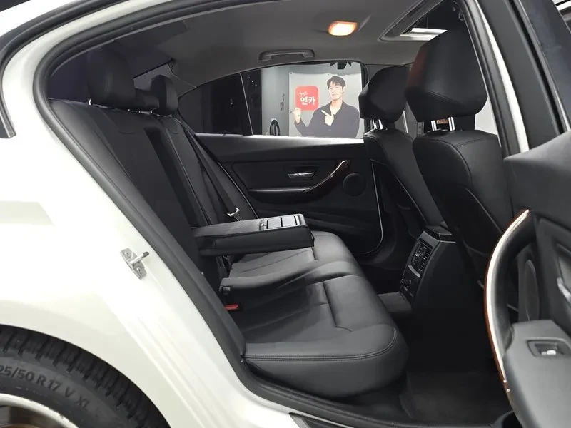 BMW 320 d, снимка 12 - Автомобили и джипове - 55142550