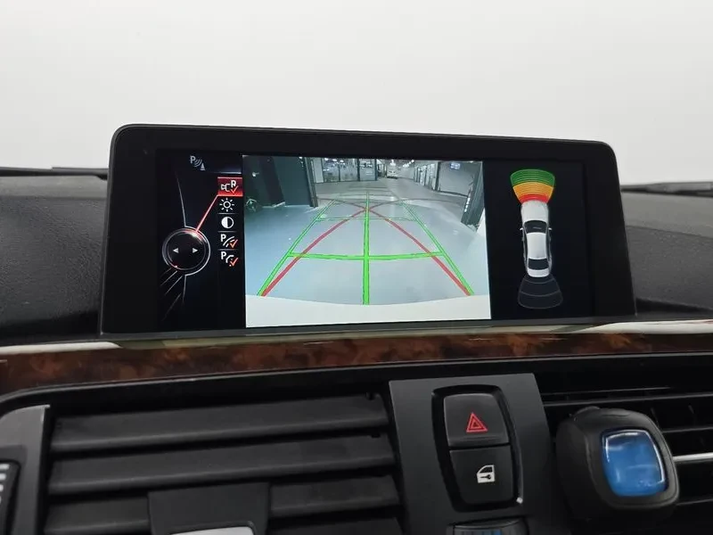 BMW 320 d, снимка 15 - Автомобили и джипове - 55142550