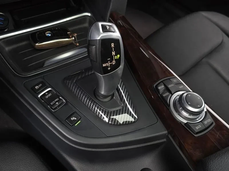 BMW 320 d, снимка 9 - Автомобили и джипове - 55142550