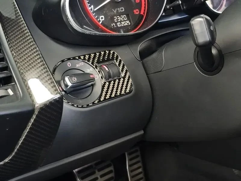 Audi R8, снимка 16 - Автомобили и джипове - 56711743