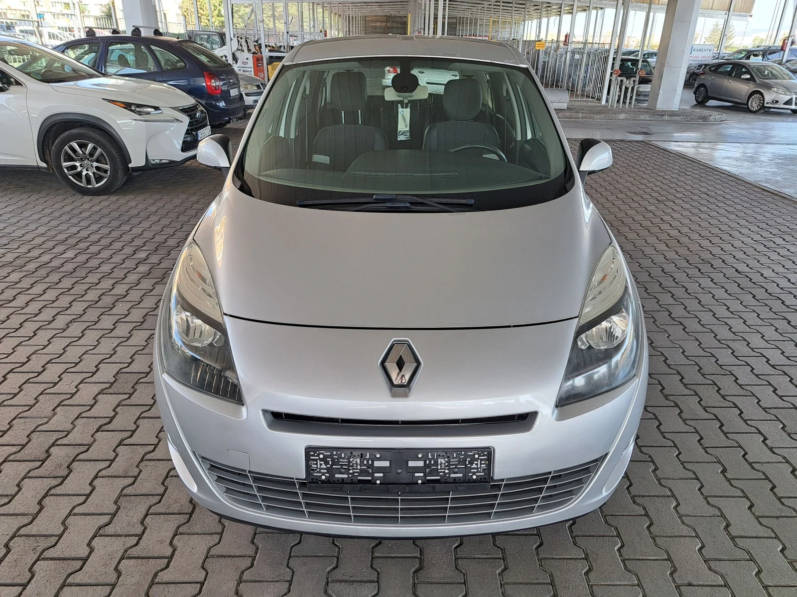 Renault Grand scenic 1.5DCI 110PS.6+ 1 ITALIA - изображение 2