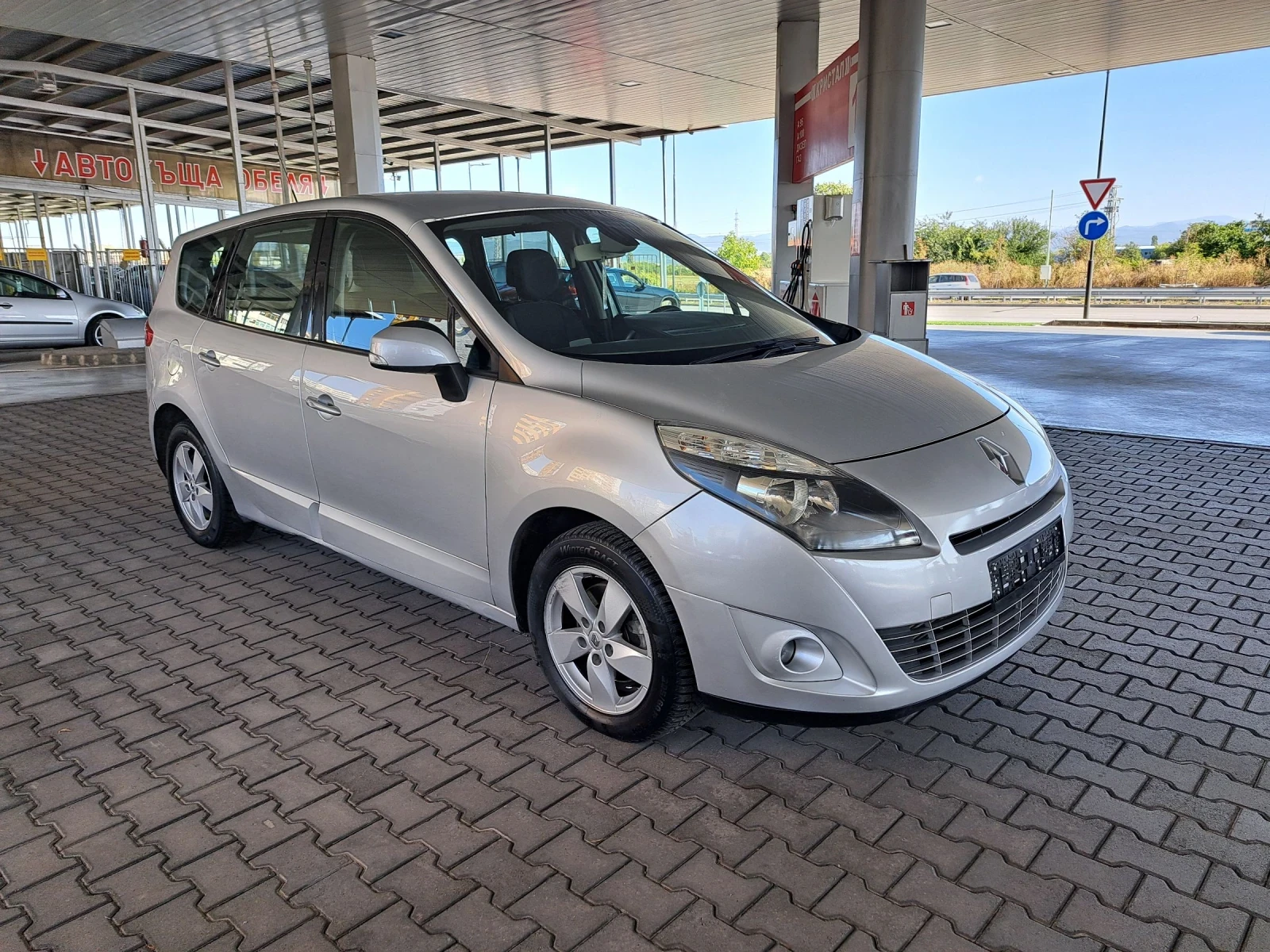 Renault Grand scenic 1.5DCI 110PS.6+ 1 ITALIA - изображение 10