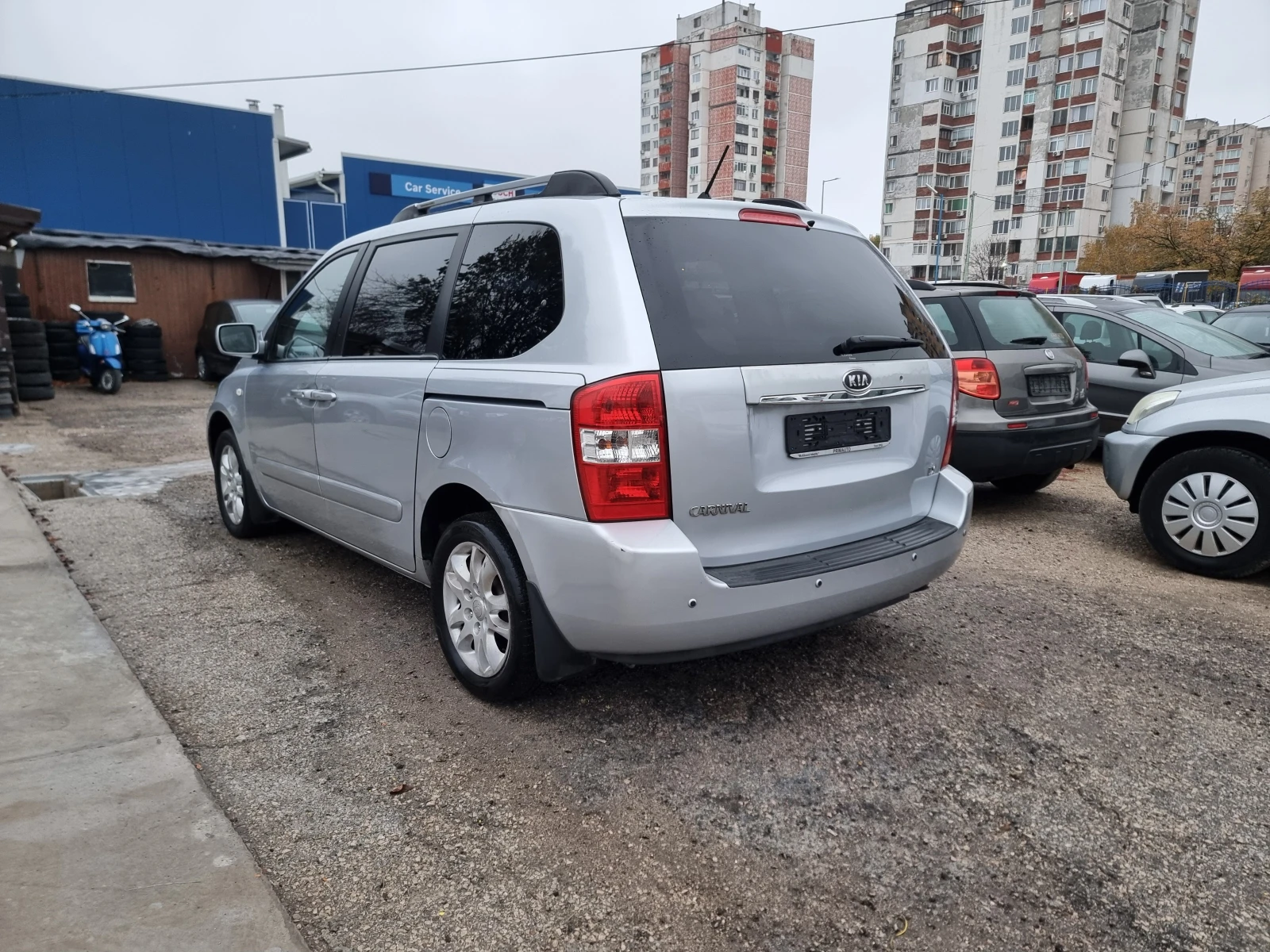 Kia Carnival 2.9CRDI 16V - изображение 4