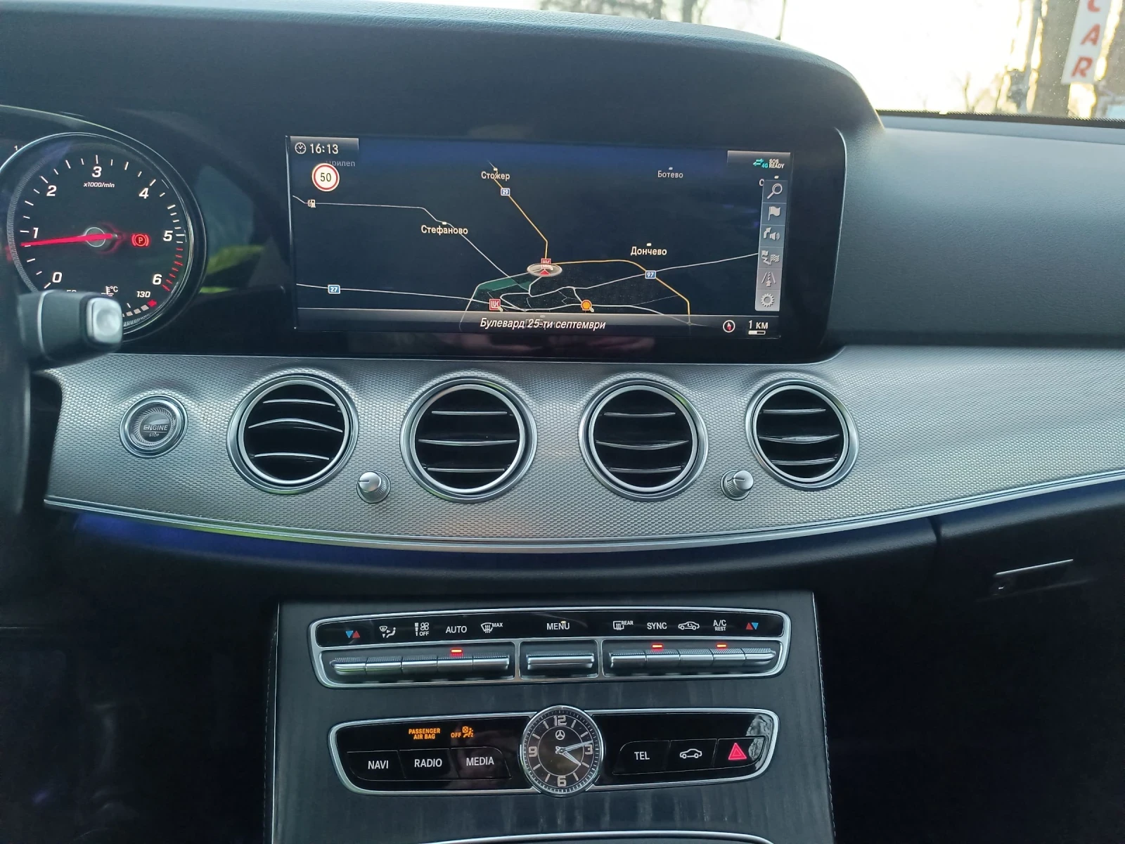 Mercedes-Benz E 220  | Mobile.bg   12