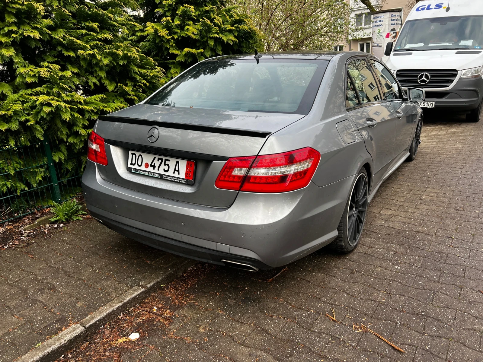 Mercedes-Benz E 350  - изображение 7