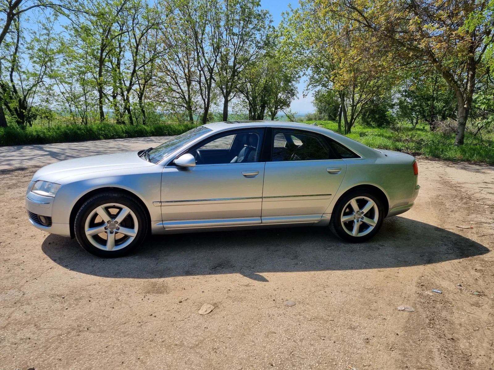 Audi A8 3, 7 Бензин - изображение 4