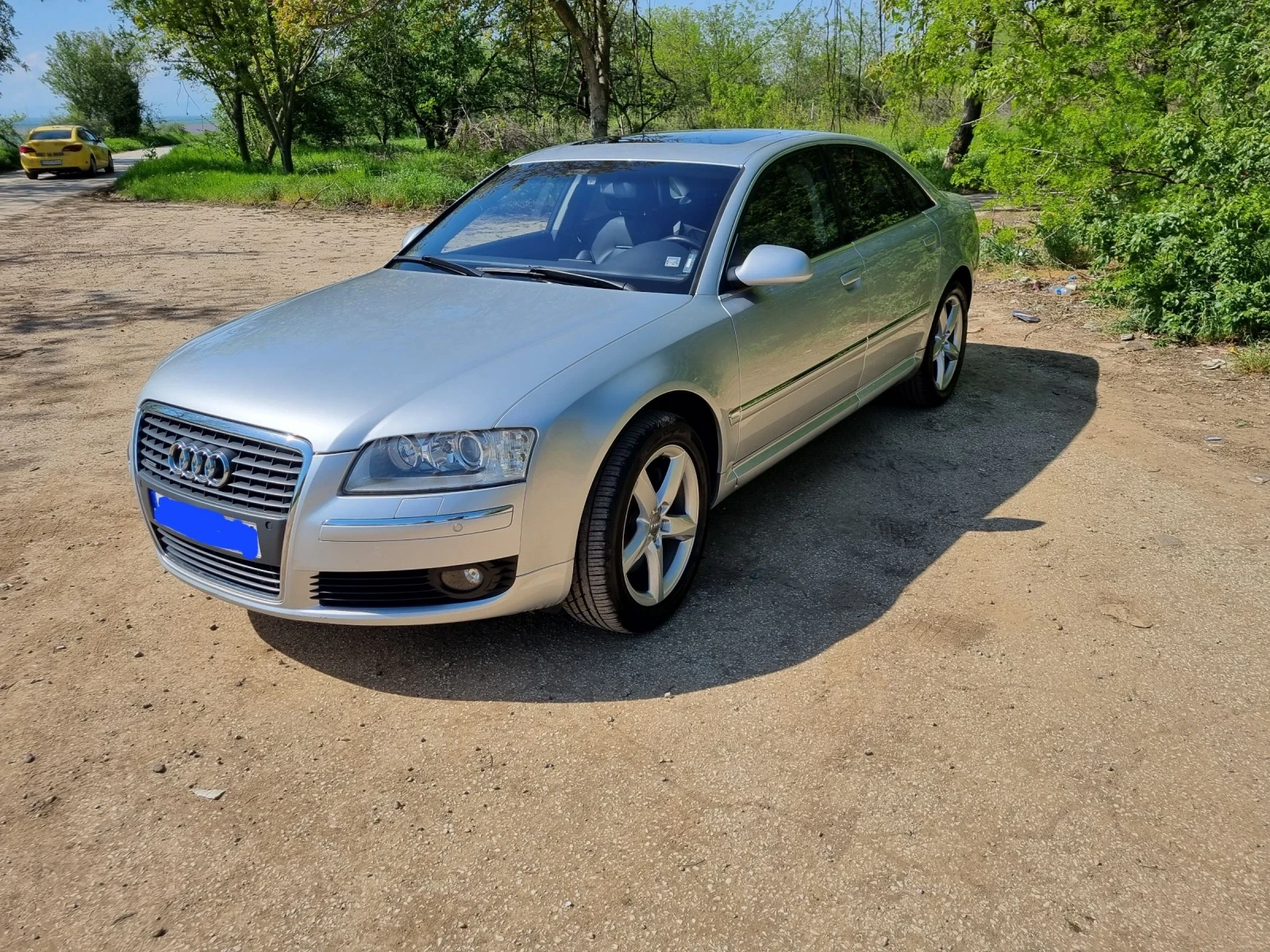 Audi A8 3, 7 Бензин - изображение 3
