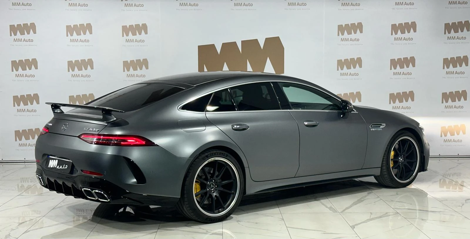 Mercedes-Benz AMG GT 63s* 4Matic* AERO* Pano* HuD - изображение 2