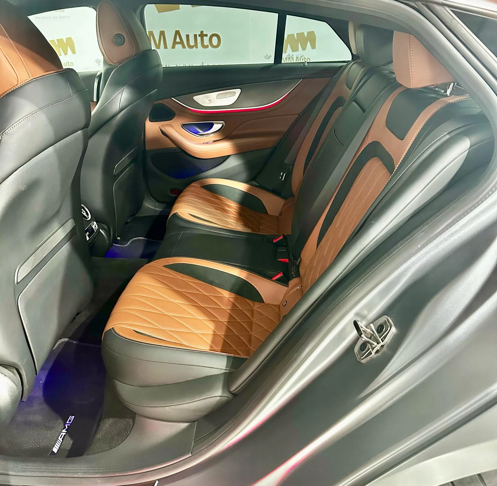 Mercedes-Benz AMG GT 63s* 4Matic* AERO* Pano* HuD - изображение 9