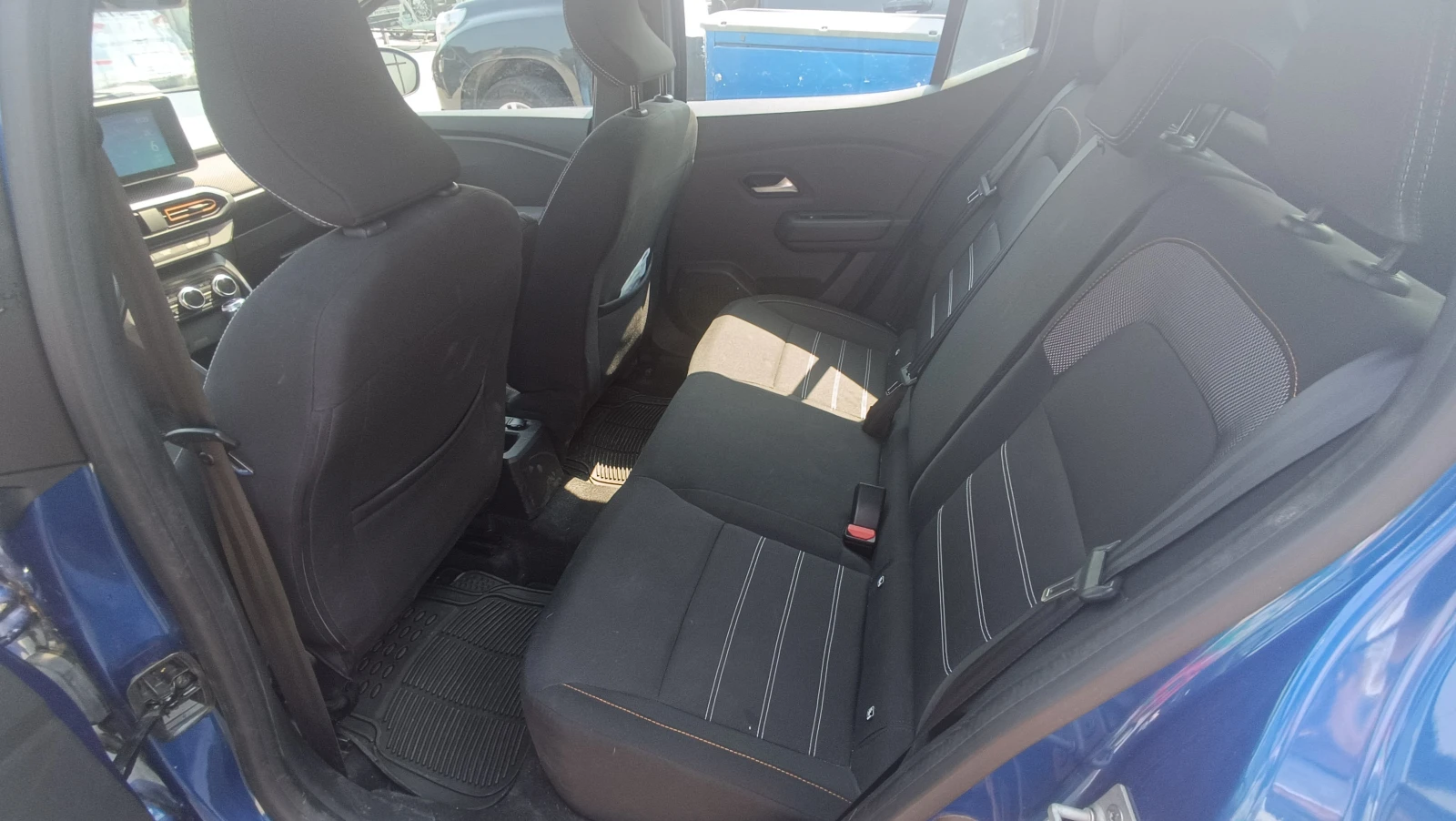 Dacia Sandero Stepway Eco-G 100 - изображение 9