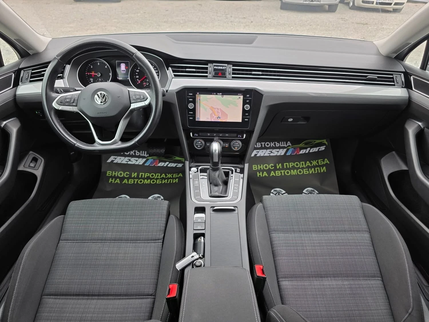 VW Passat 2.0TDI 150K.C./АВТОМАТ/НАВИ/ДИСТРОНИК/ЛЕЙН-АСИСТ - изображение 5