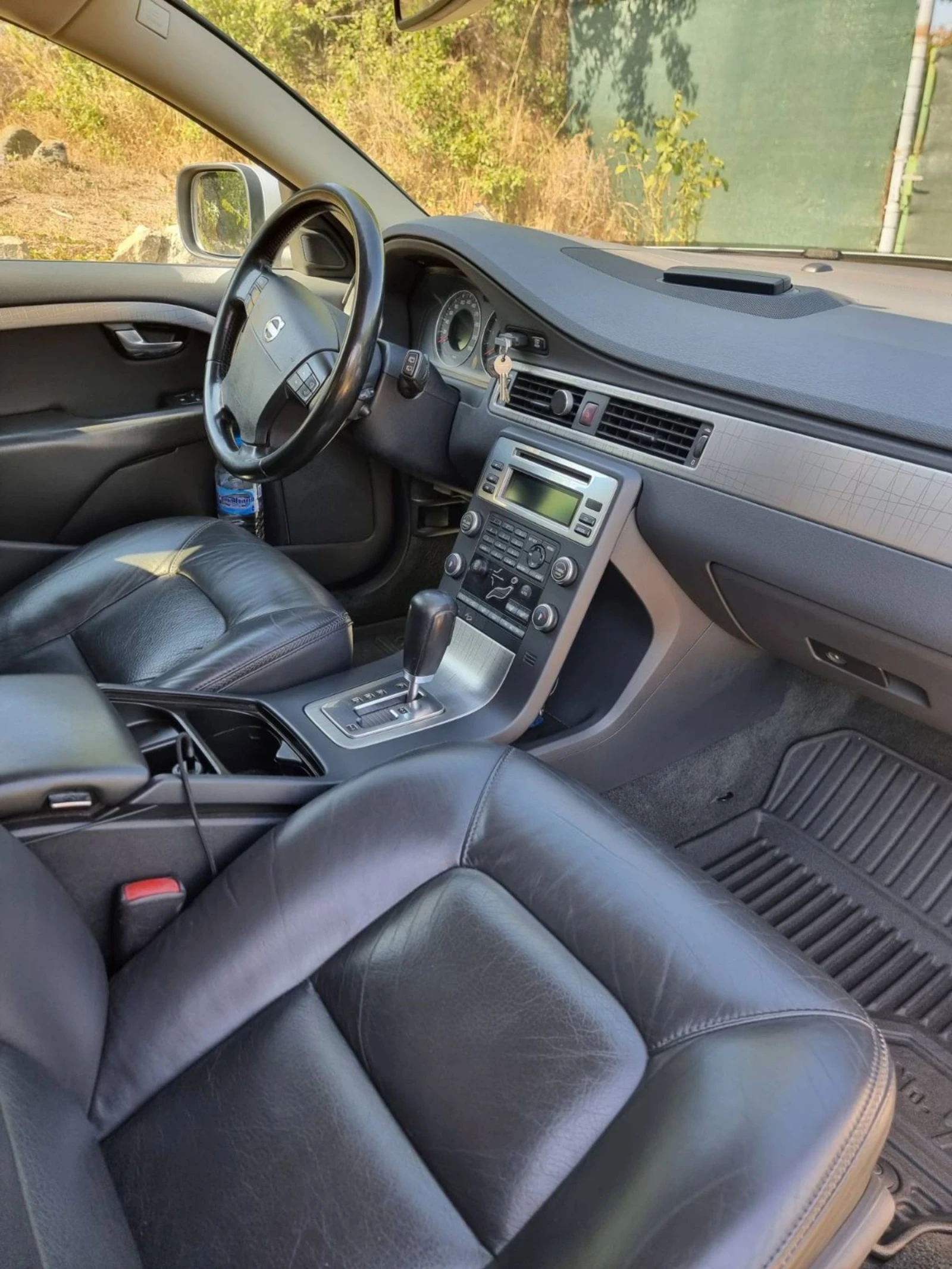 Volvo Xc70 2.4 D5 - изображение 5