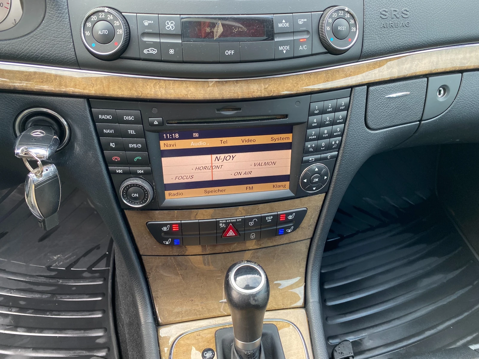 Mercedes-Benz E 320 cdi Avantgarde - изображение 9