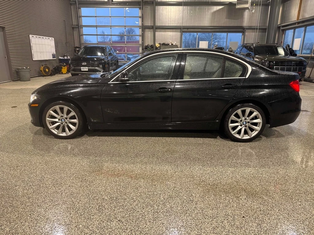 BMW 320 * 320i xDrive * CARFAX * ЦЕНА ДО БГ - изображение 2