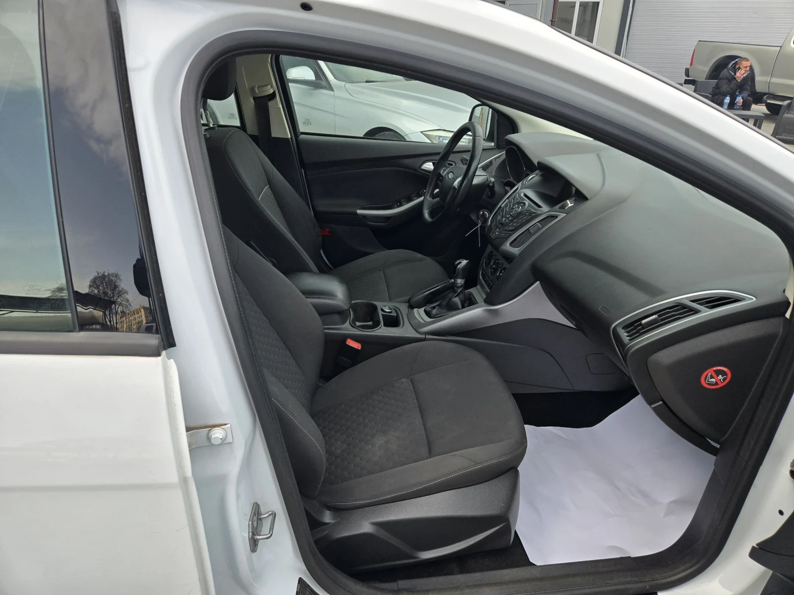 Ford Focus, снимка 6 - Автомобили и джипове - 53708220