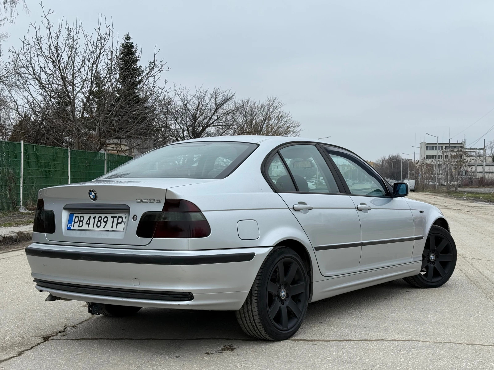 BMW 320 2.0d, снимка 6 - Автомобили и джипове - 53802965