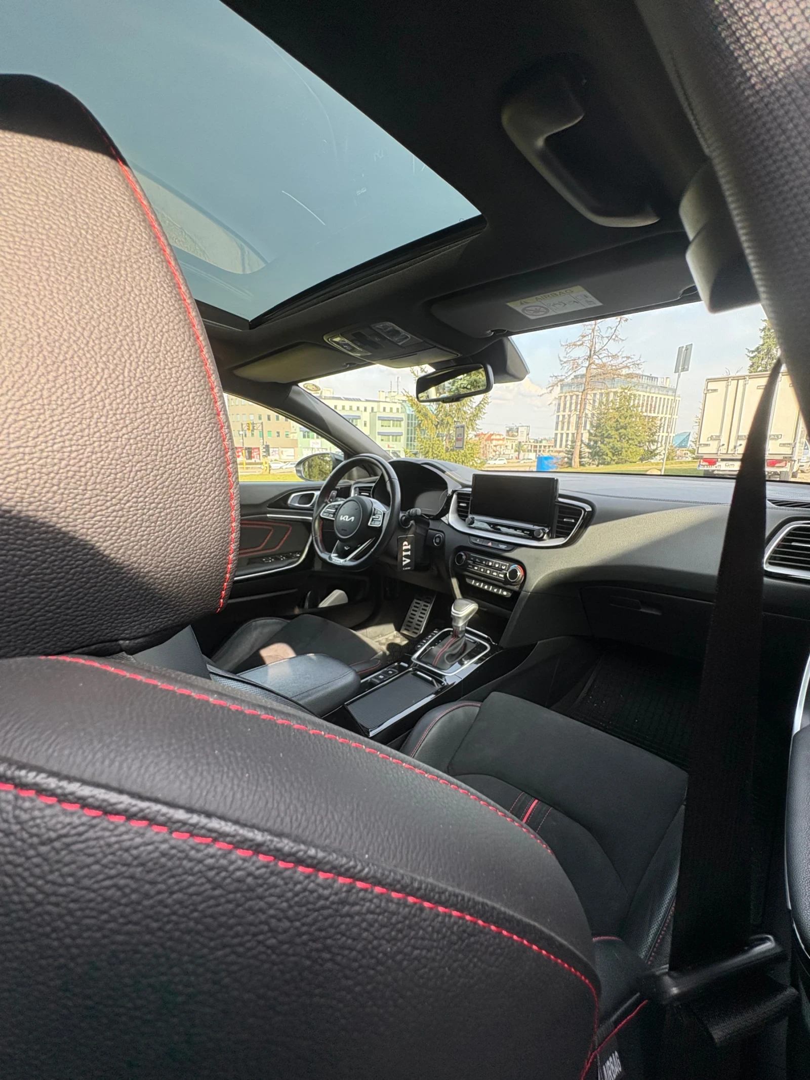 Kia Pro ceed GT 1.6 T-GDi 204 k.c., снимка 12 - Автомобили и джипове - 54087247