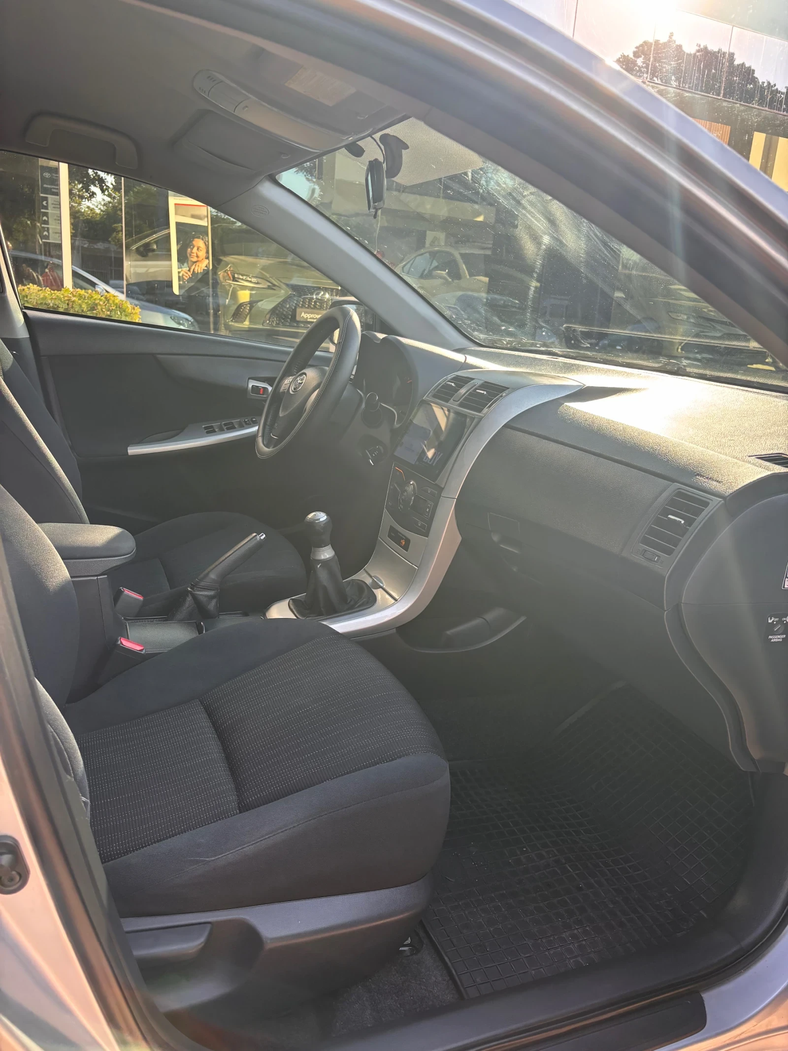 Toyota Corolla, снимка 6 - Автомобили и джипове - 55276478